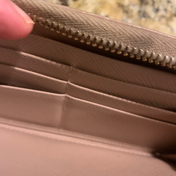 PRADA Large Fiocco Ribbon Wallet in Pale Dusty Pink - Picture 9 of 14